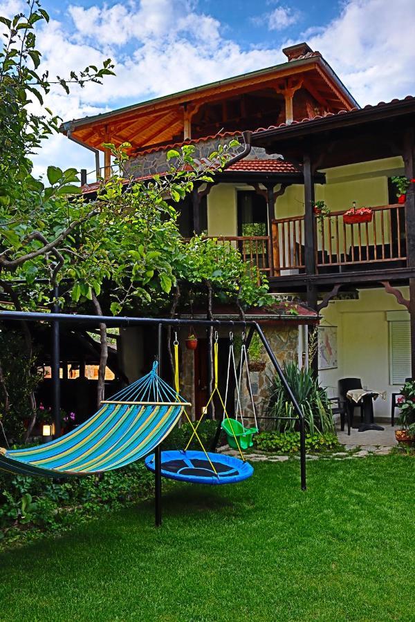 Green House - Попниколови Szapareva Banja Kültér fotó